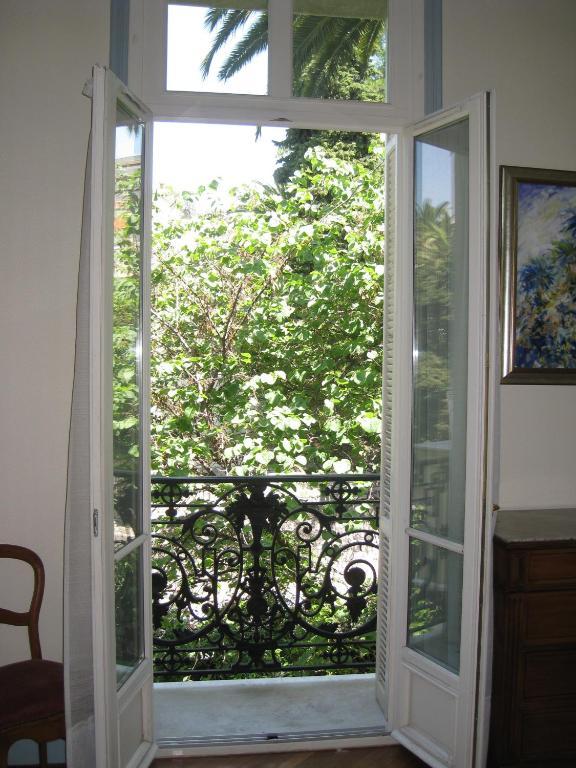 Résidence La Villa Léonie Niza Habitación foto