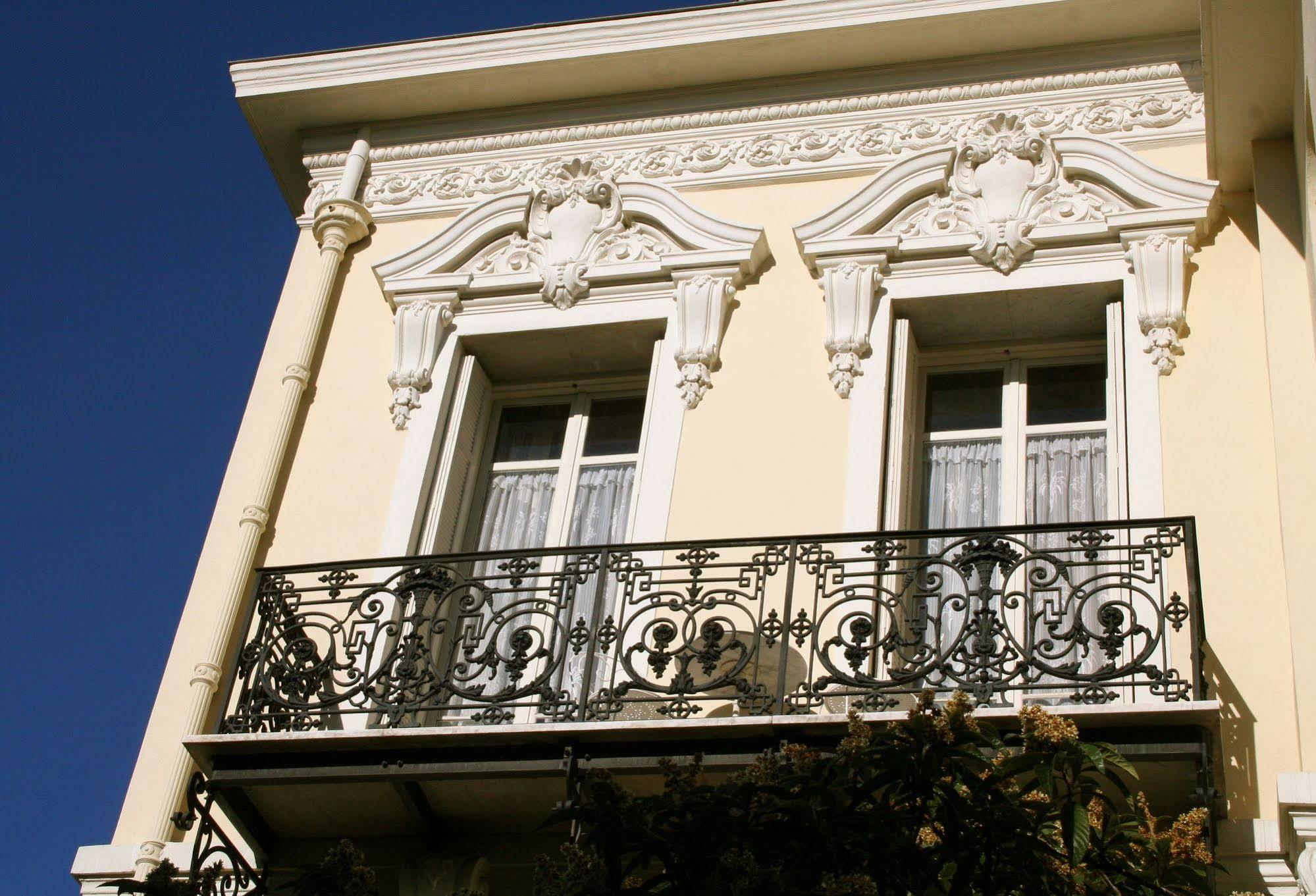 Résidence La Villa Léonie Niza Exterior foto
